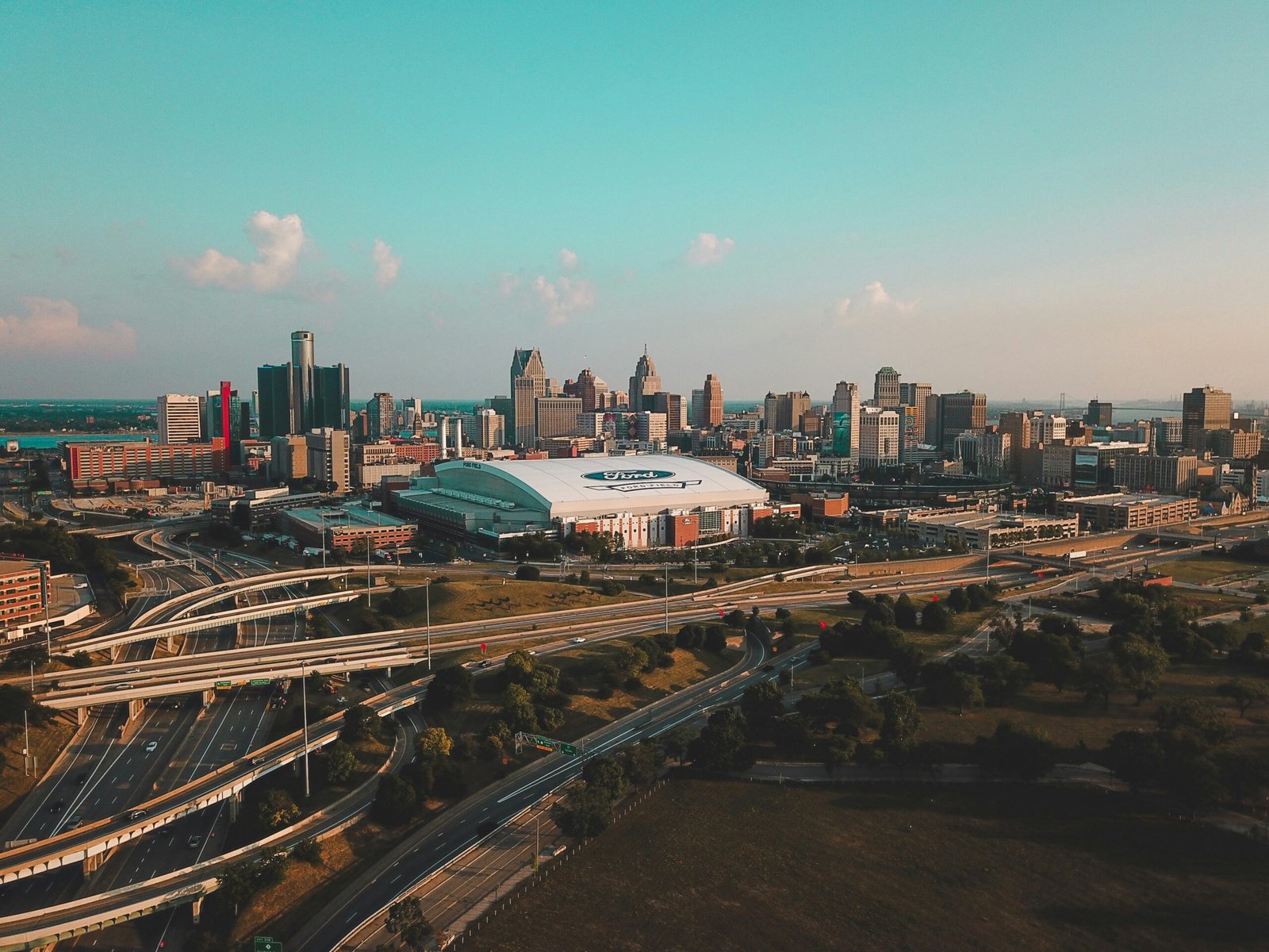 Urban view of buildings and streets in Detroit, Michigan